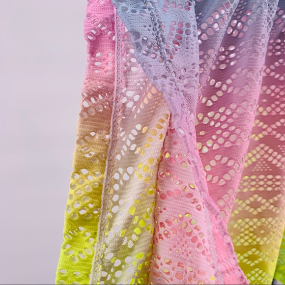 CHILDREN’S PLACE Rainbow Cover Up - Picture 3 of 7